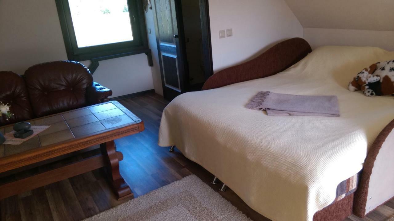 PriezmaleAglonas Lidakas别墅 外观 照片